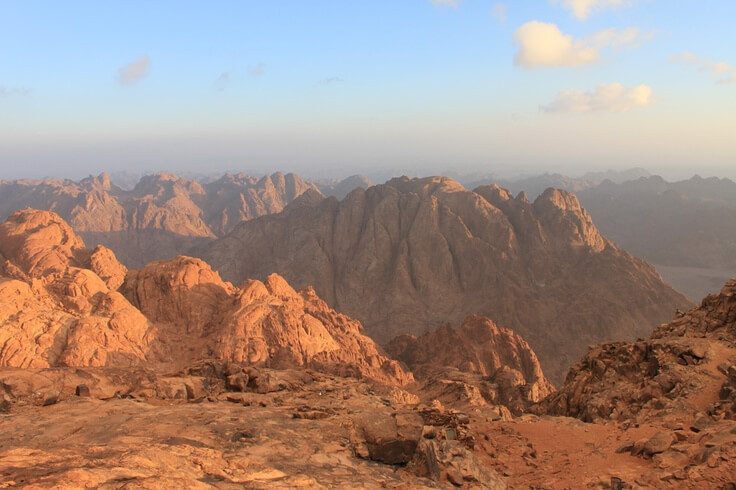 sinai nua chau a la lung 9