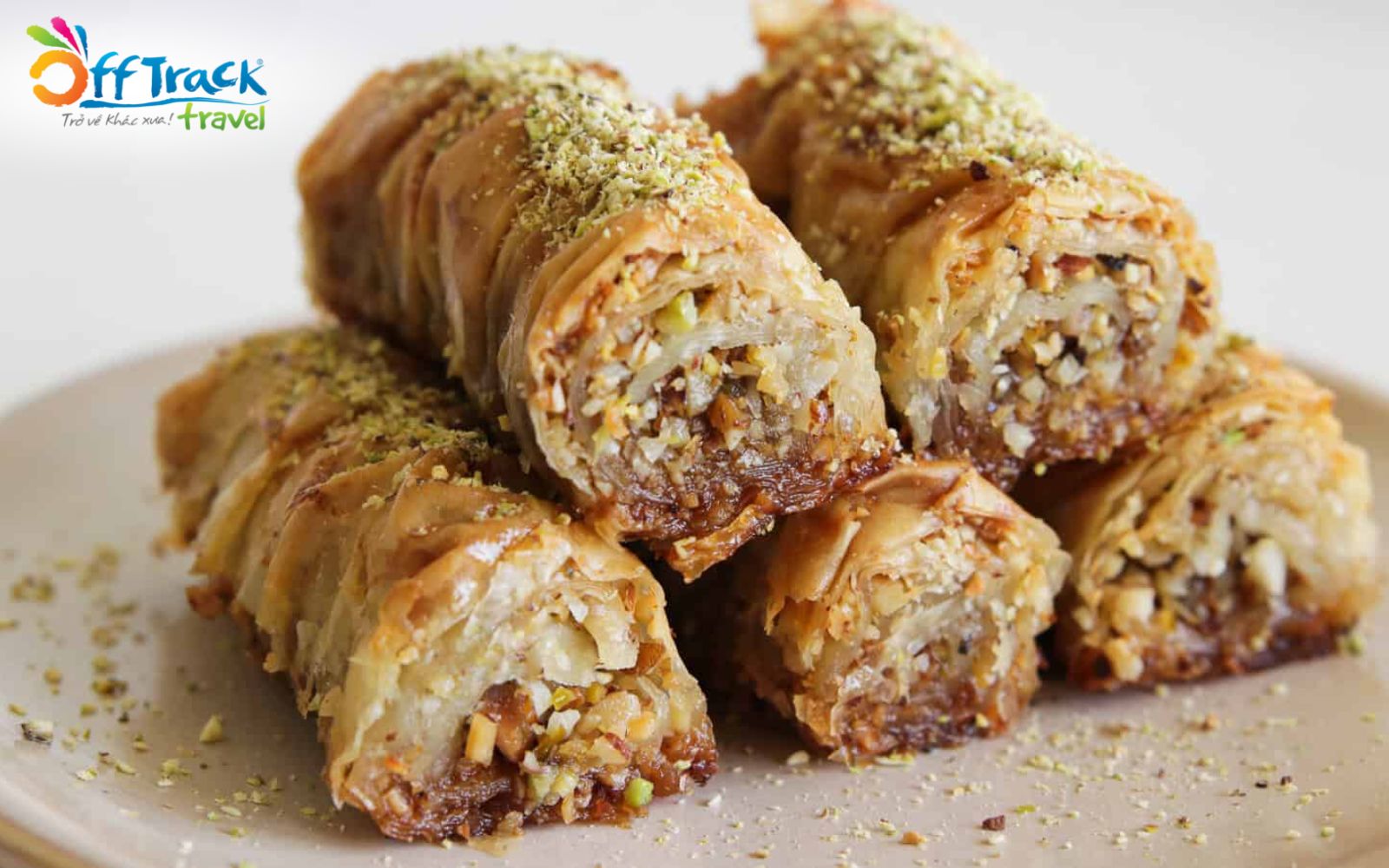 Bánh ngọt Baklava là món ăn thổ nhĩ kỳ nổi tiếng nên thử Bánh ngọt Baklava là món ăn thổ nhĩ kỳ nổi tiếng nên thử