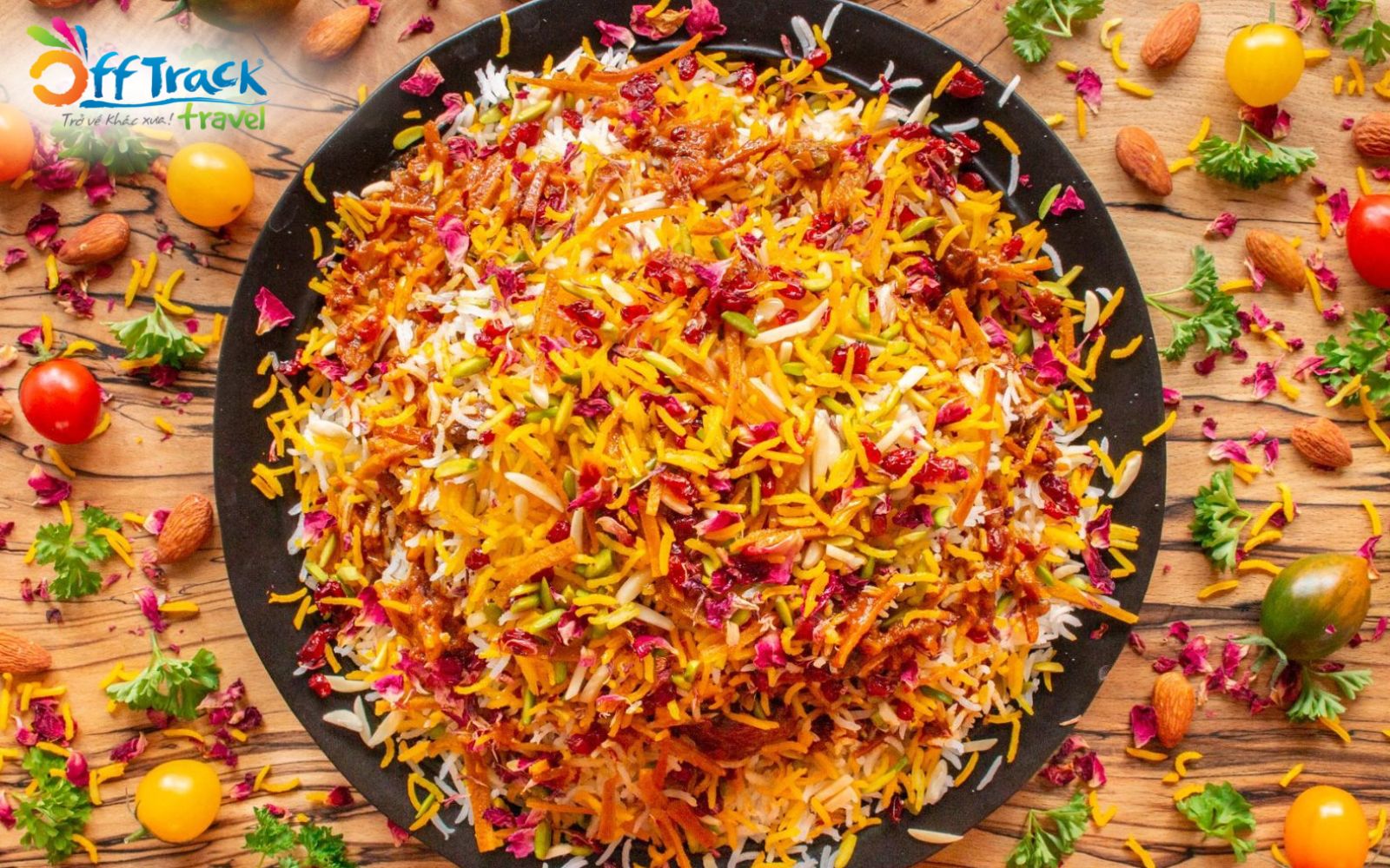 Món cơm Gheymeh Nesar thường được phục vụ trong các lễ hội tại Iran