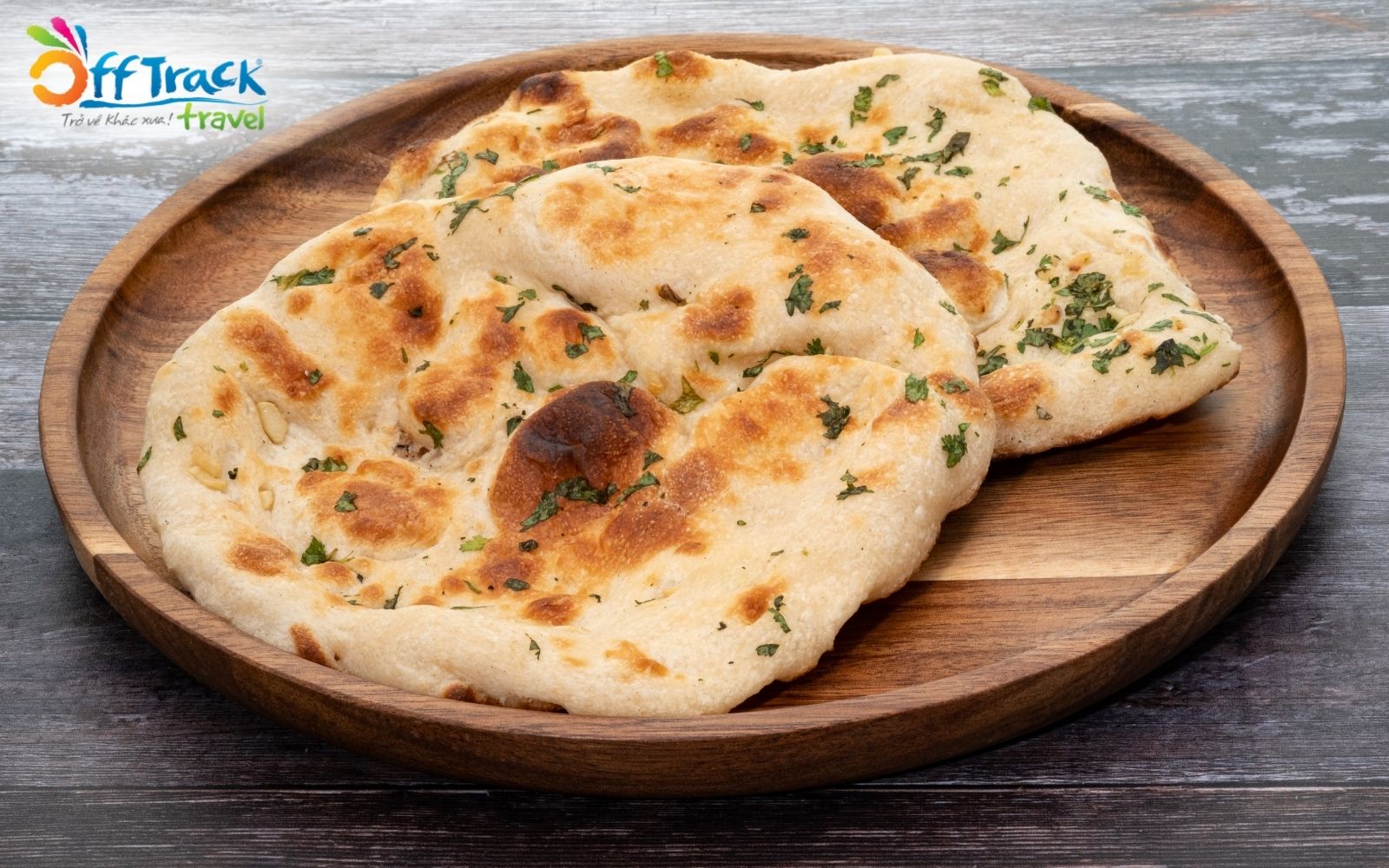Bánh mì dẹt mền Pỉa trong các bữa ăn người dân Israel